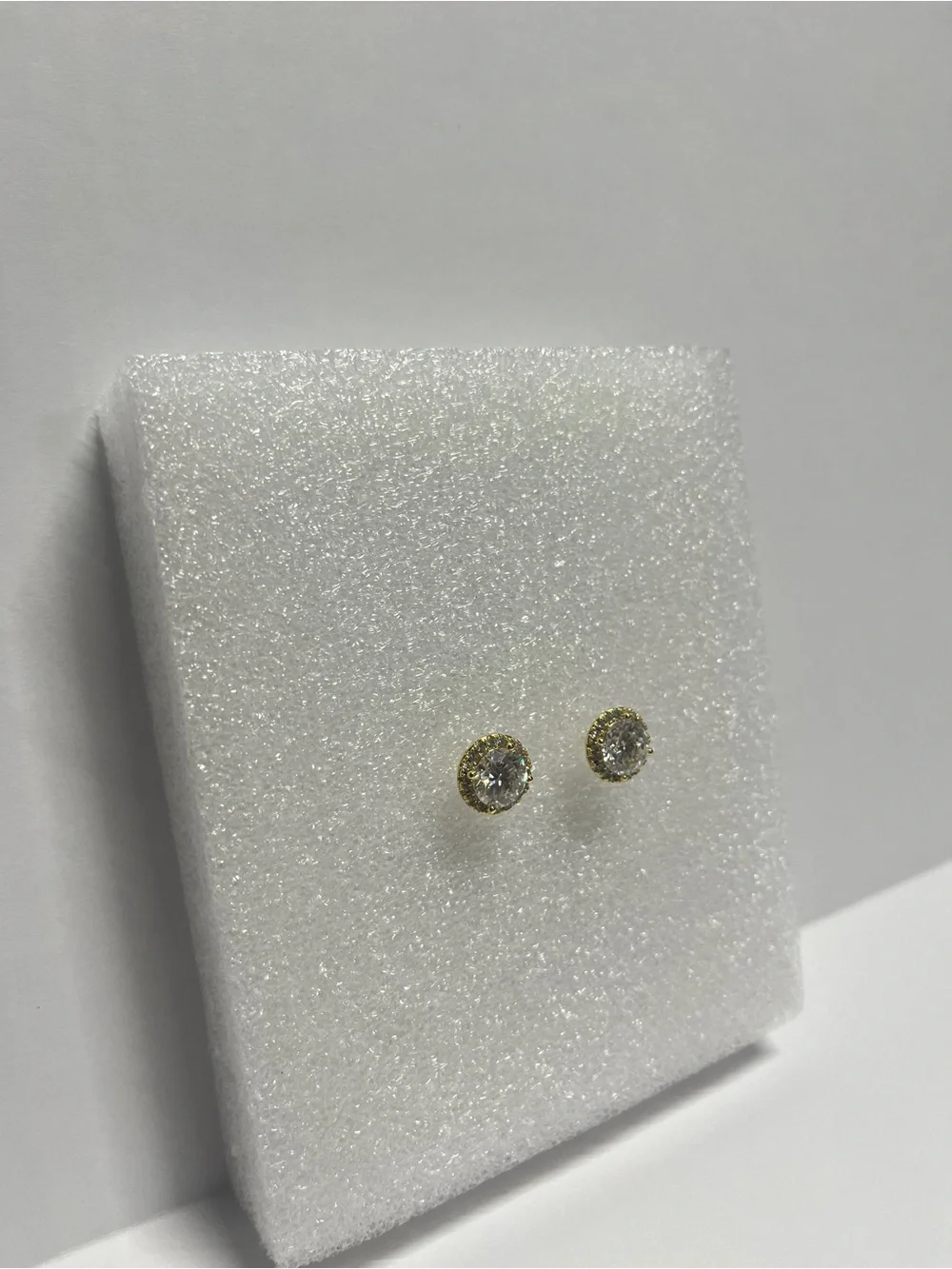 NWT Moissanite Halo Stud Earrings